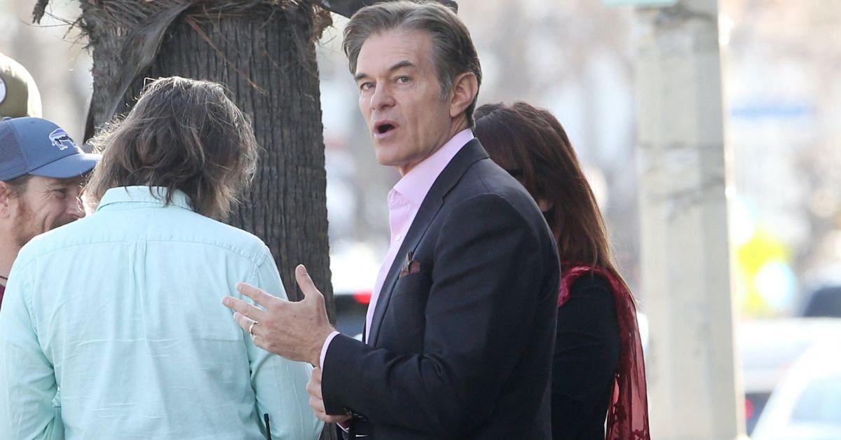 image of Dr. Mehmet Oz told employees, 'You don’t have to try every cookie on the cookie table.'