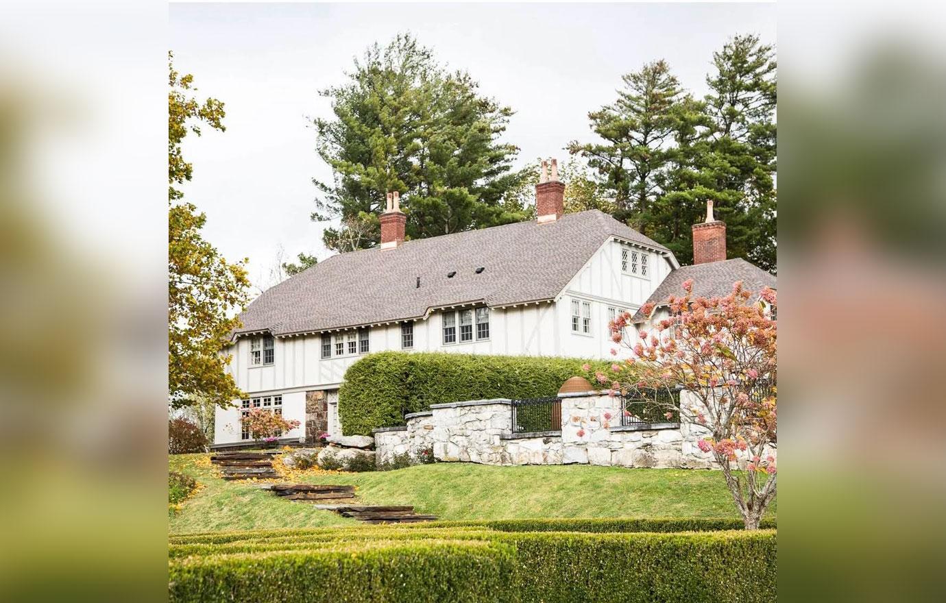 dorinda medley blue stone manor exterior