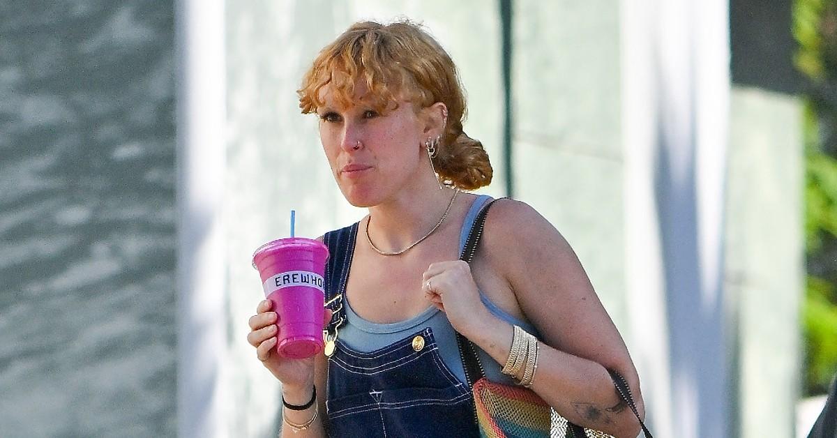 Rumer Willis Shares She's Recovering From The Stomach Flu On Instagam