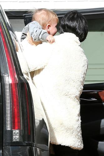 Kourtney Kardashian Looks Solemn While Taking Son Reign To Music Class ...