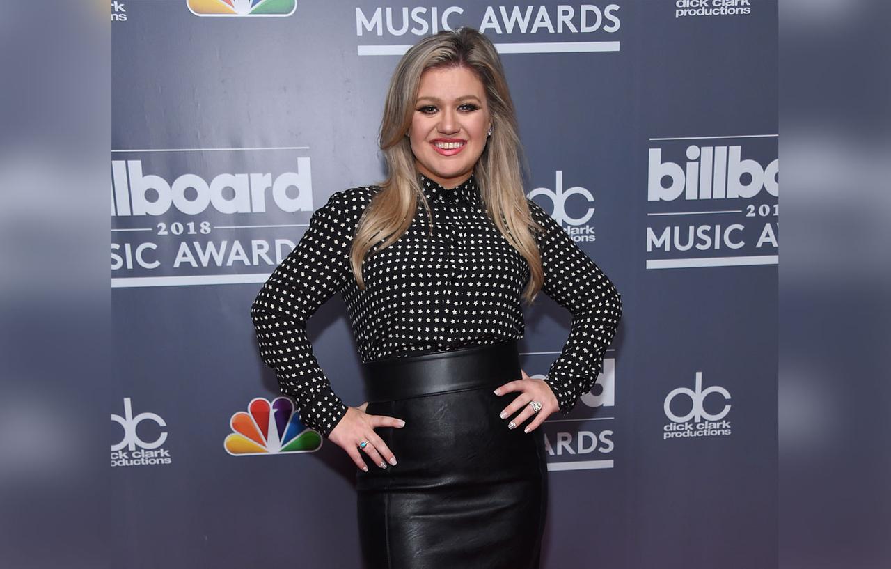 Kelly Clarkson Shows Off Her Incredible 40-Pound Weight Loss