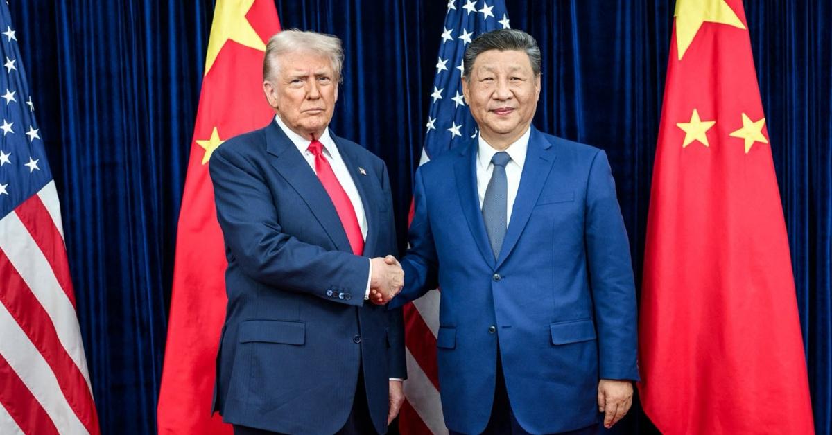 Photo of Donald Trump and Xi Jinping
