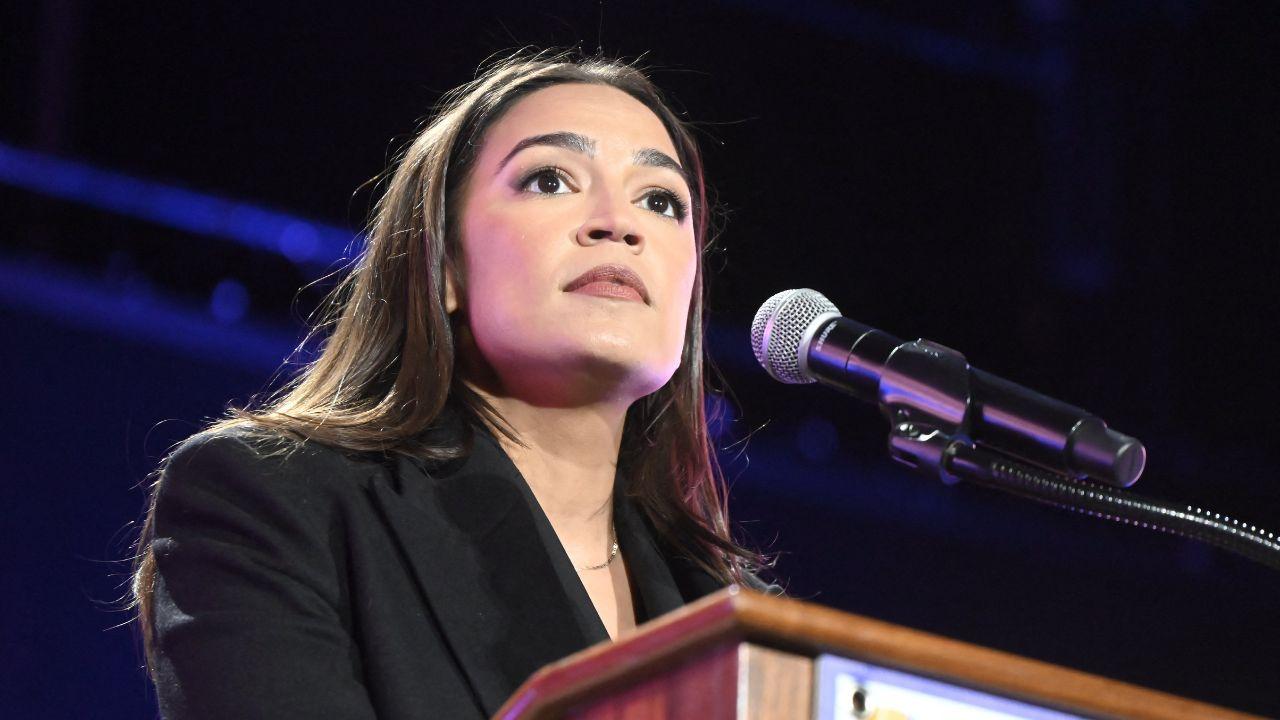 alexandria ocasio cortez riley roberts split