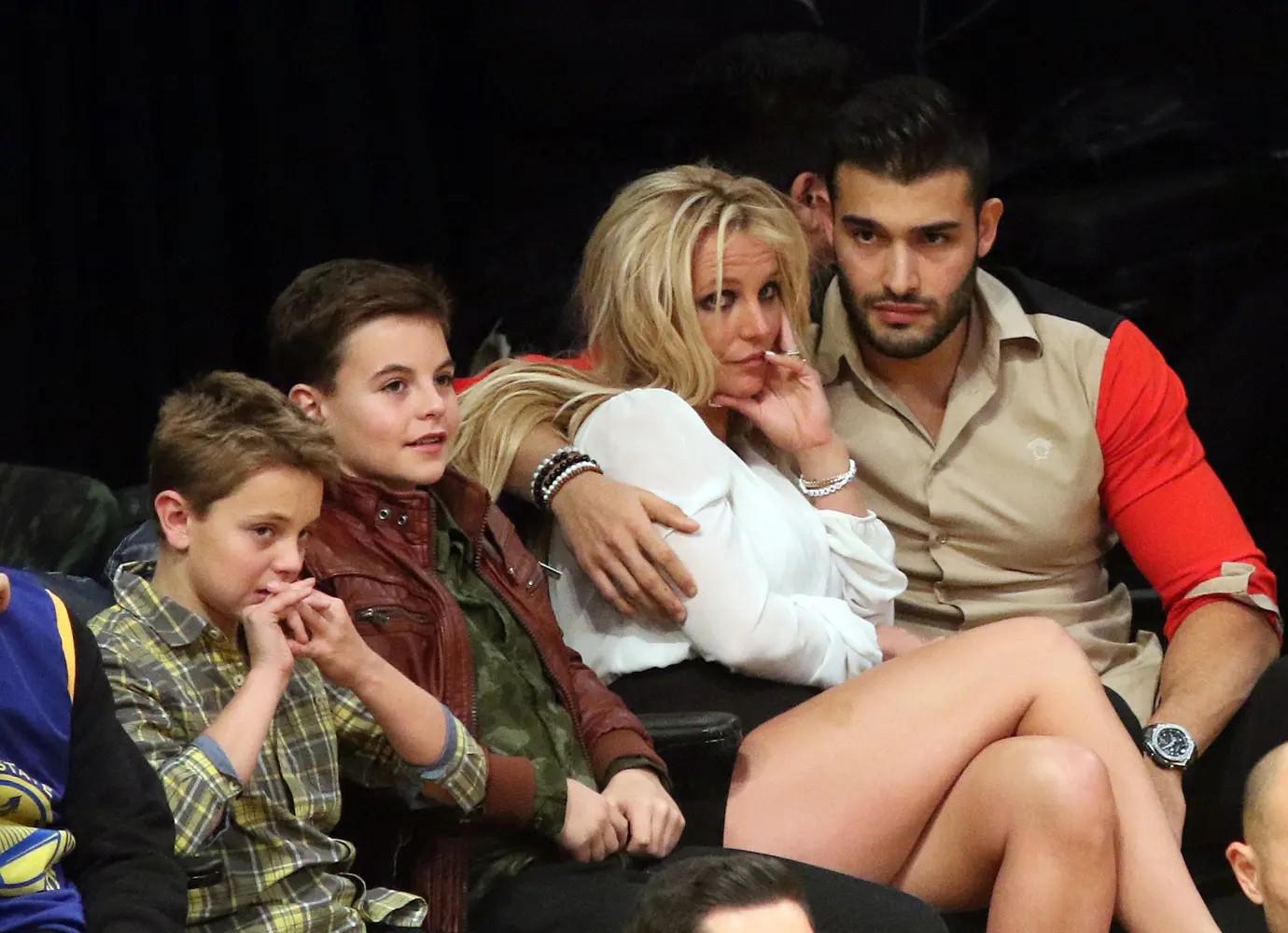 britney spears and sons