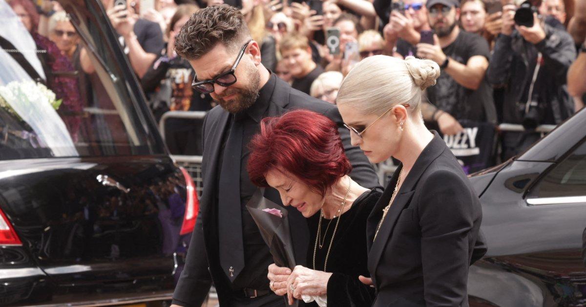Image of Sharon Osbourne's children supported her at the public tribute