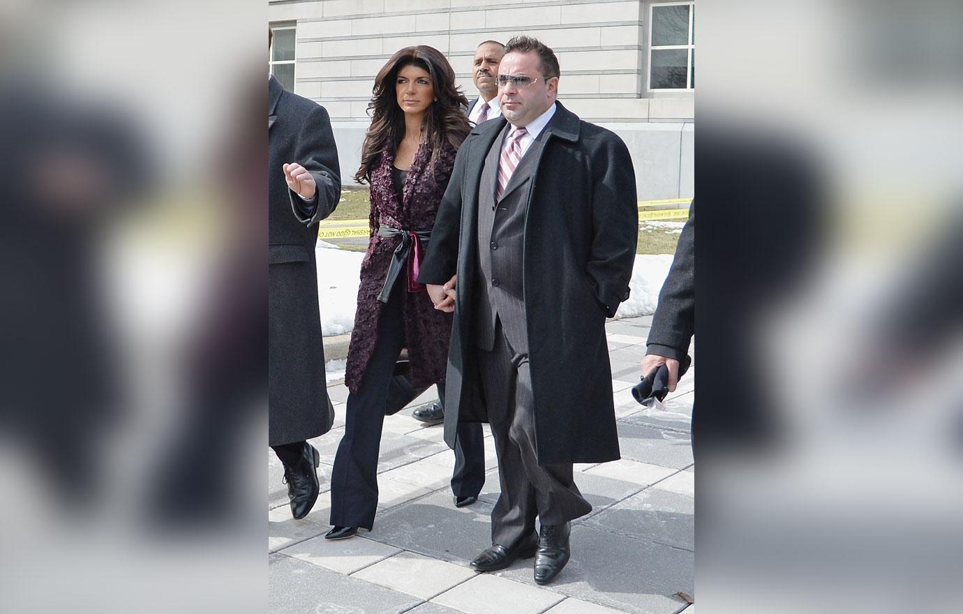 Teresa Giudice Husband Joe Deportation 04