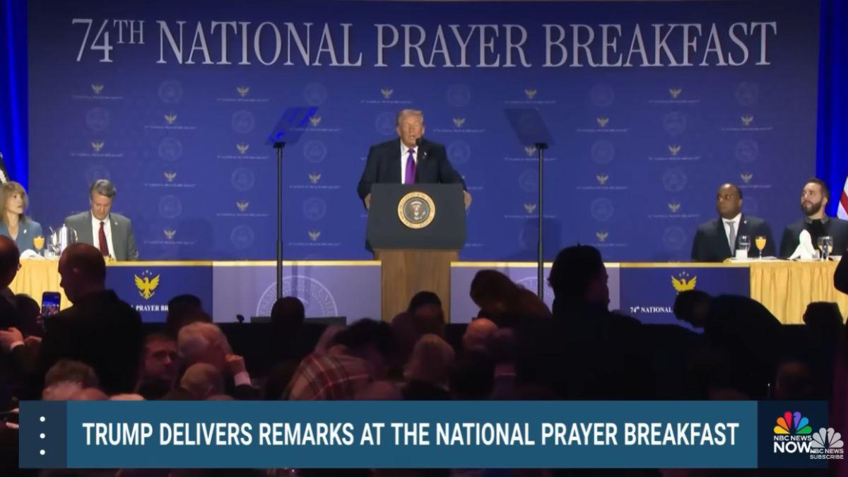 image of The president praised the president of the Congo before stumbling over his name.