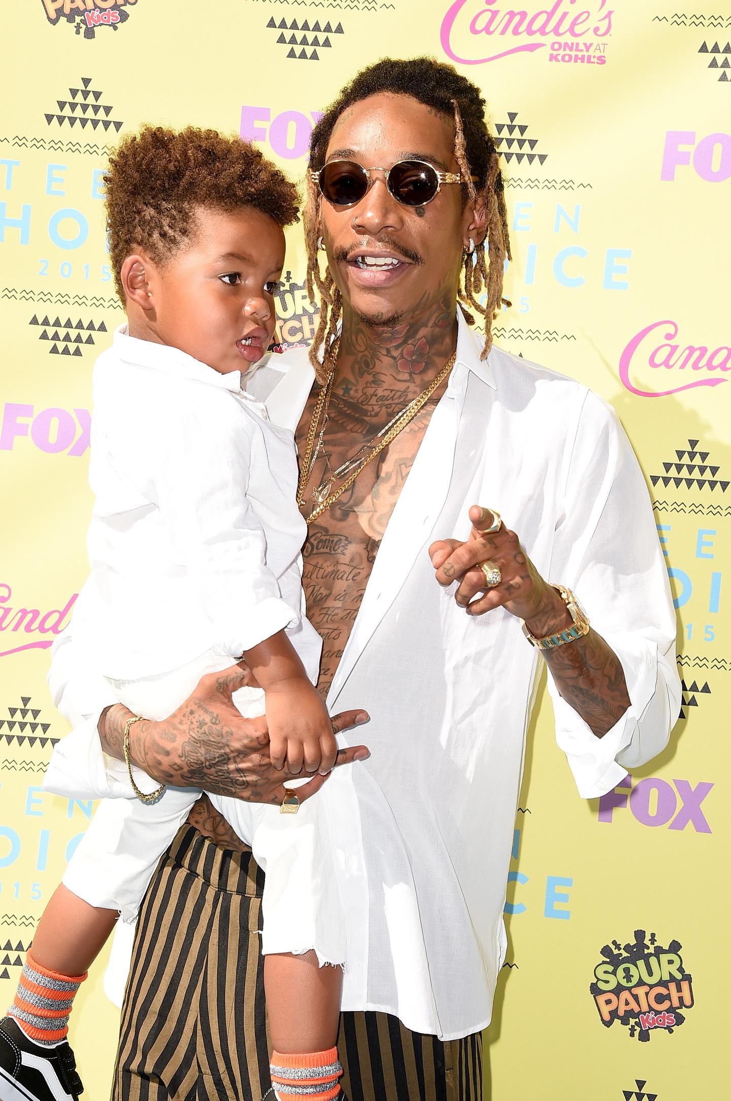 Wiz Khalifa And Son Sebastian Steal The Show At The Teen Choice Awards ...