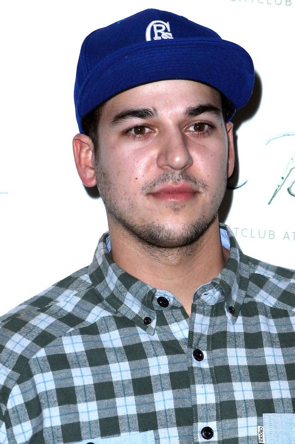 Rob kardashian considering treatment 03