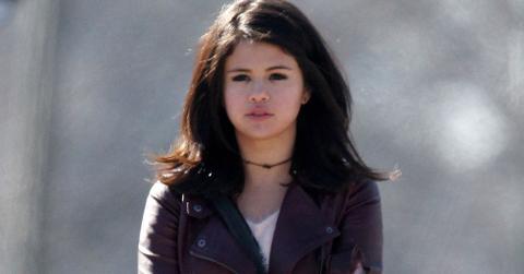 Selena gomez going bact to rehab