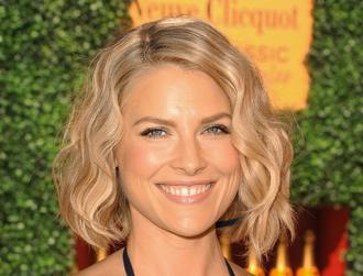 Ali larter celeb bio headshot.jpg