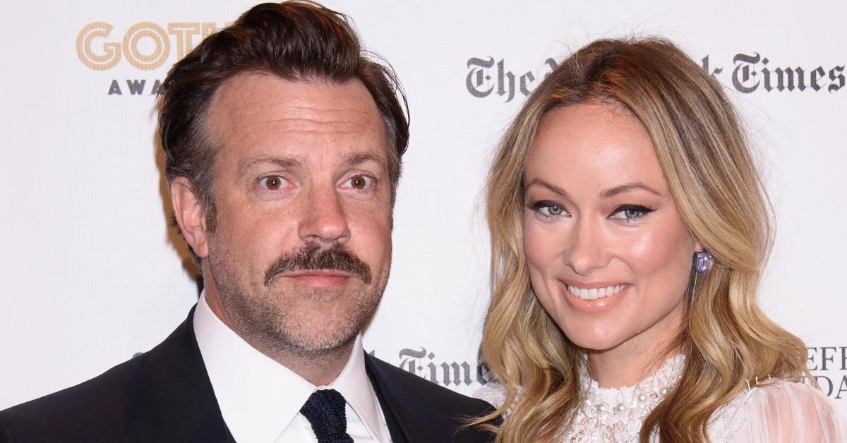 Jason Sudeikis & Olivia Wilde Hug & Act Cordial Amid Custody Battle