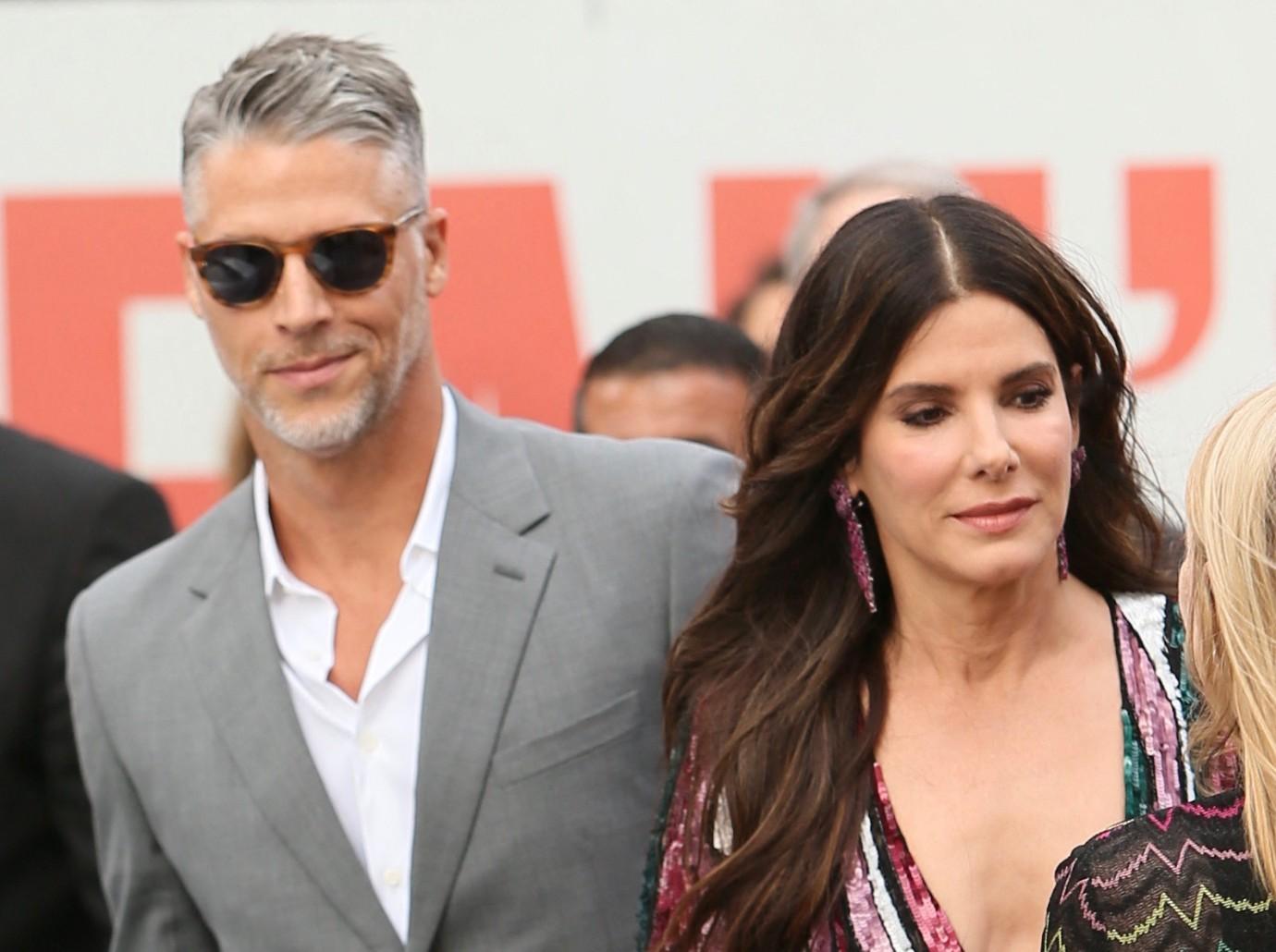 Sandra Bullock was constantly by her boyfriend's side before his death