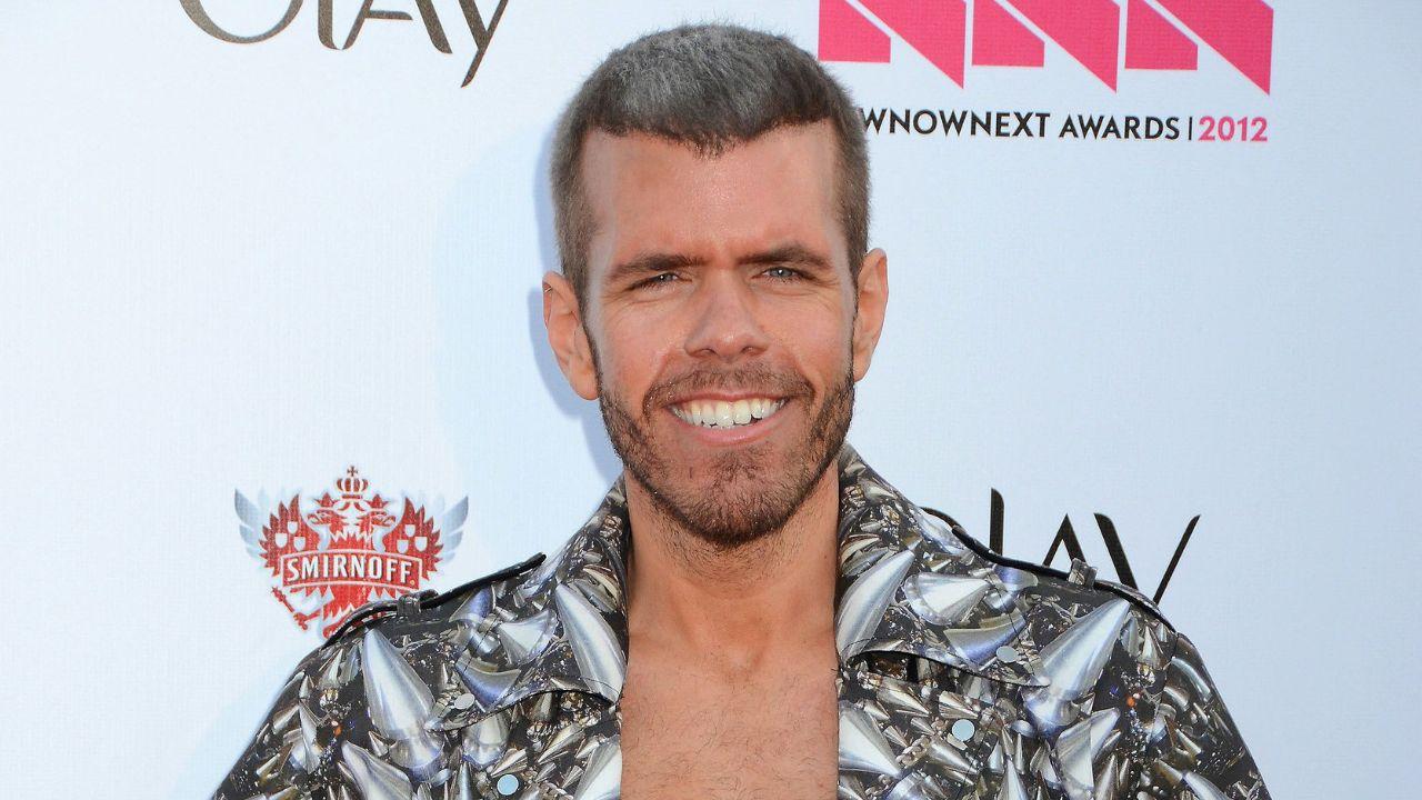 Image of Perez Hilton continued receiving inpatient care after his frightening livestream.