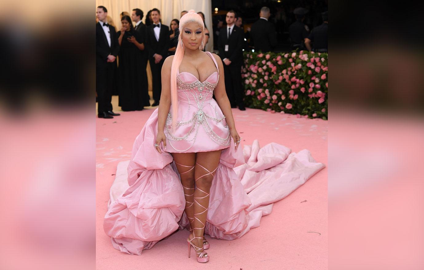 New single 'Fendi' highlights Nicki Minaj's new fashion collaboration - Los  Angeles Times