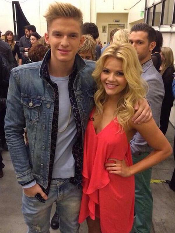 Cody simpson dancing with the stars