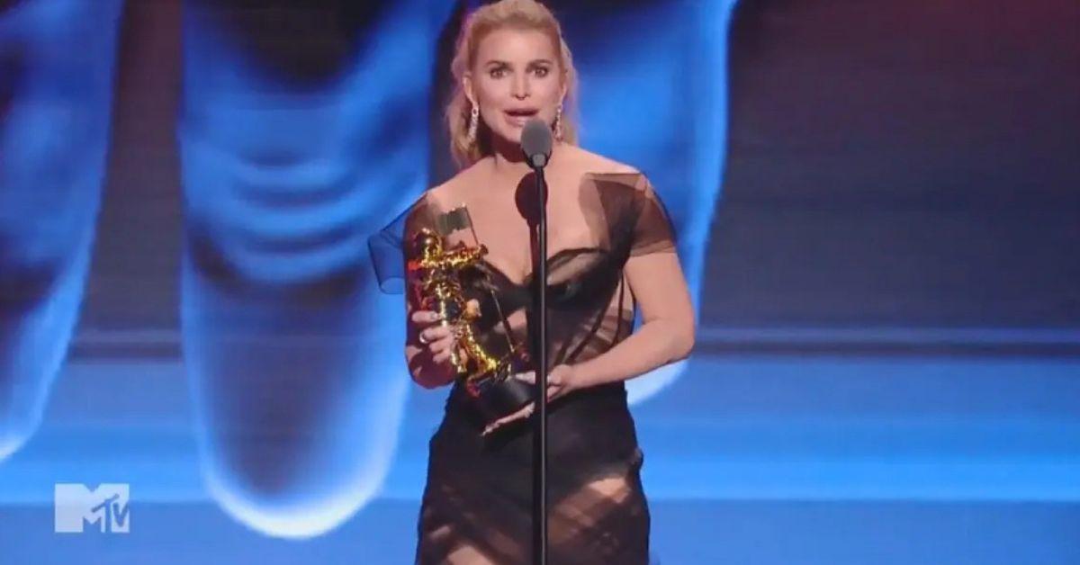 photo of The singer's last VMAs appearance was in 2006