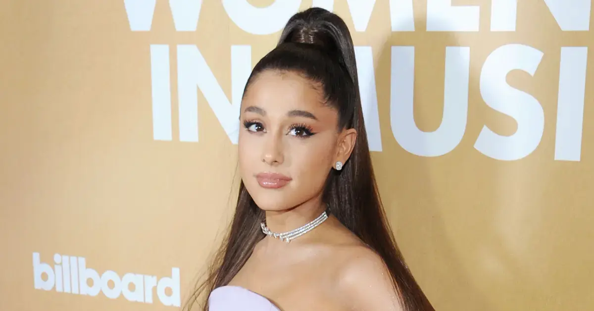 Ariana Grande Reflects on “Transformative” and “Challenging” Year – The  Hollywood Reporter