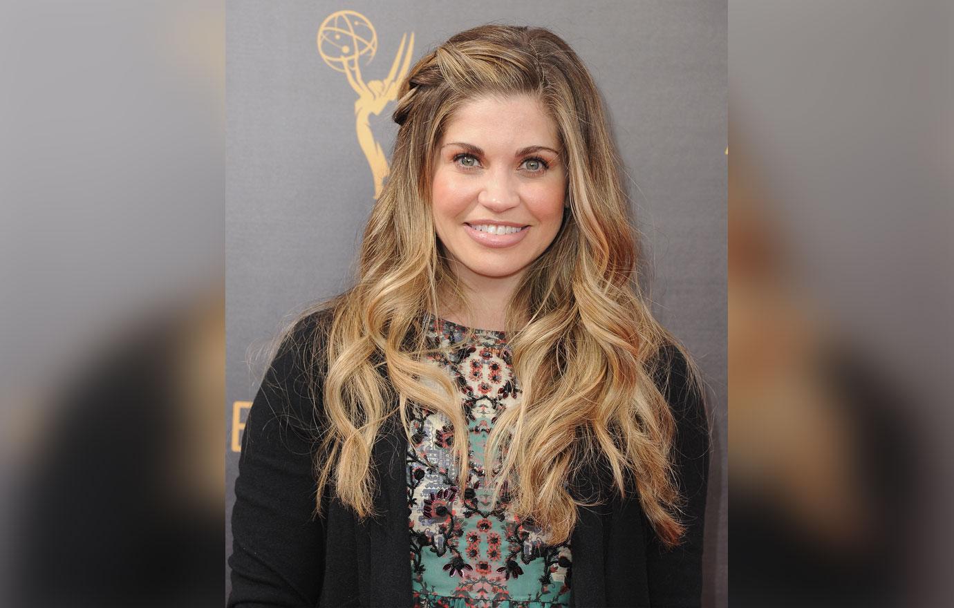 Pregnant-Danielle-Fishel-Shares-Adorable-First-Baby-Bump-Pic.jpg?quality=86&strip=all