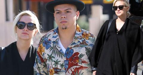 Ashlee simpson baby bump 10