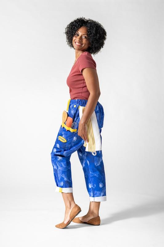 thanksgiving hosting pantsfull body