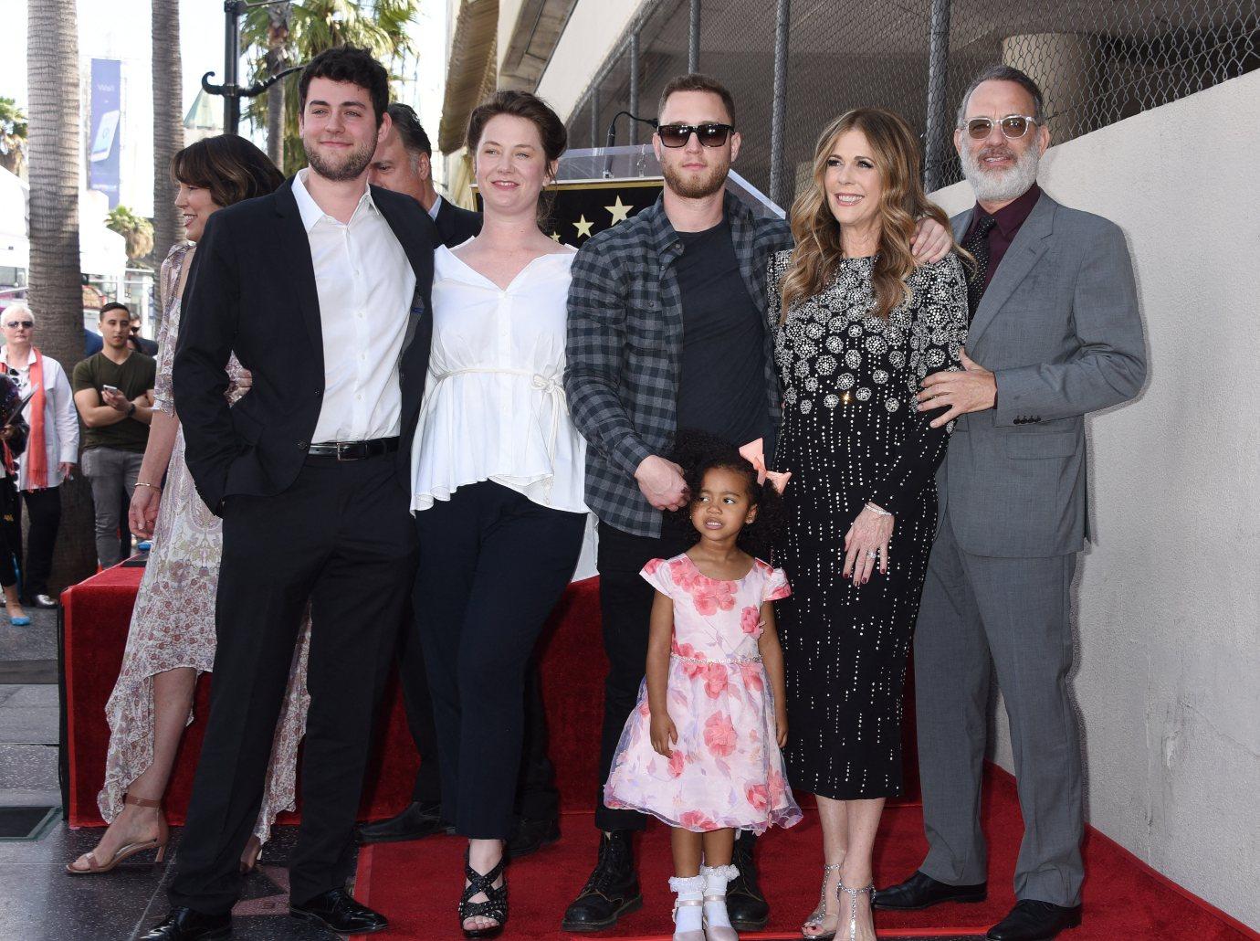 tom hanks scarred his kids repeating parents mistakes