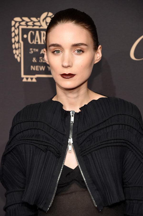 Rooney mara snubs taylor swift 04