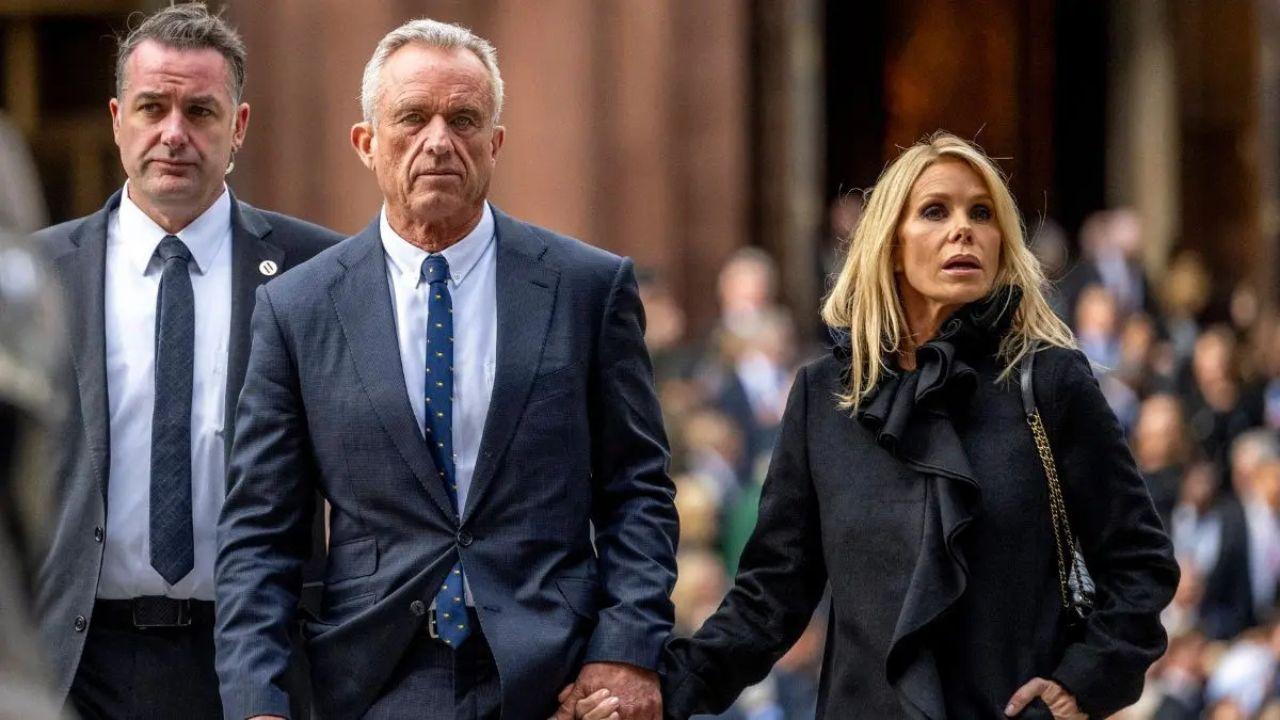photo of Robert F. Kennedy Jr. has spread anti-vax theories.