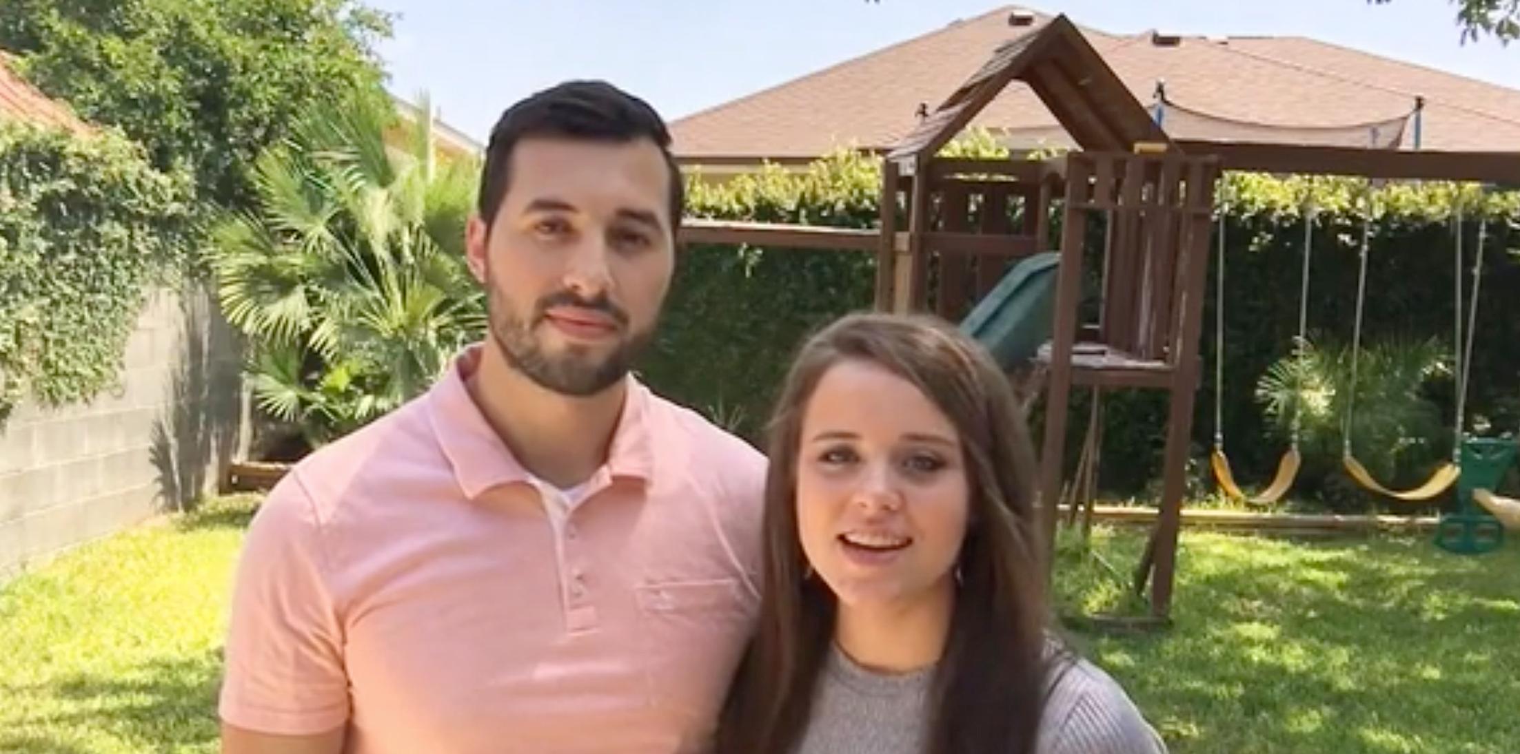 Jinger duggar kids expecting announcement hero