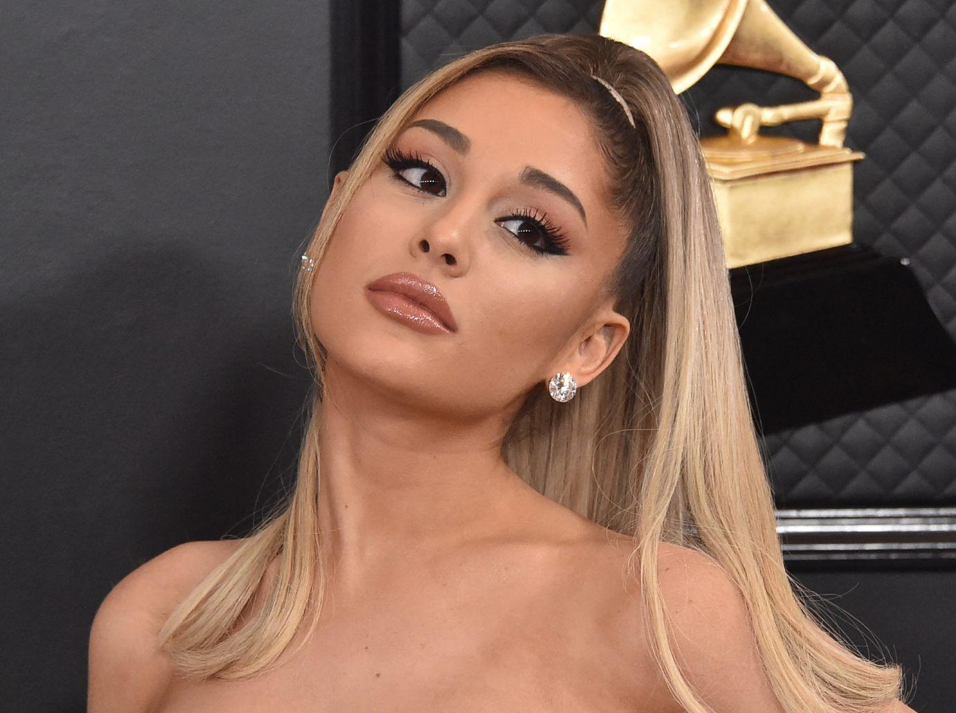 Ariana Grande Accused Of Gaslighting People Over Ethan Slater Romance