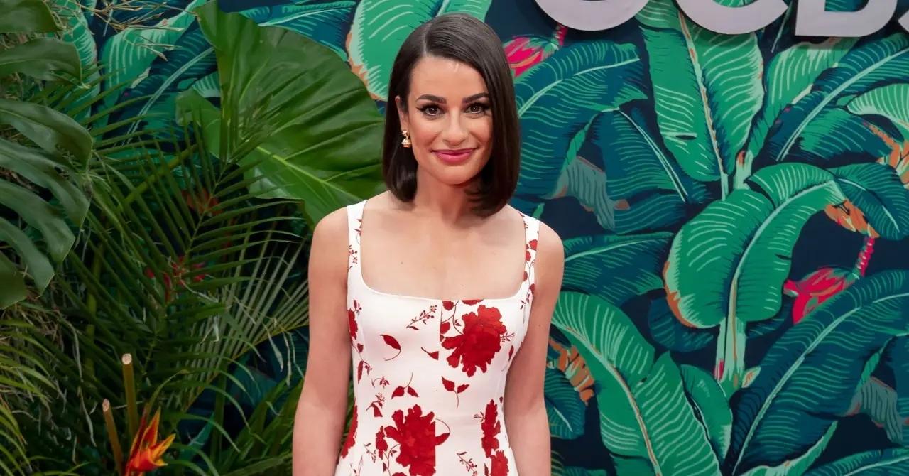 lea michele proves can read hilarious frustrating rumors watch