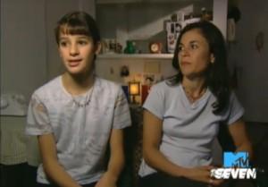 2010__12__lea_michele_dec20 300×209.jpg