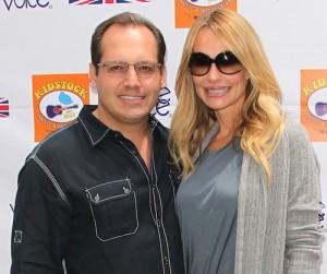 2011__08__Taylor_Armstrong_August18 300×265.jpg
