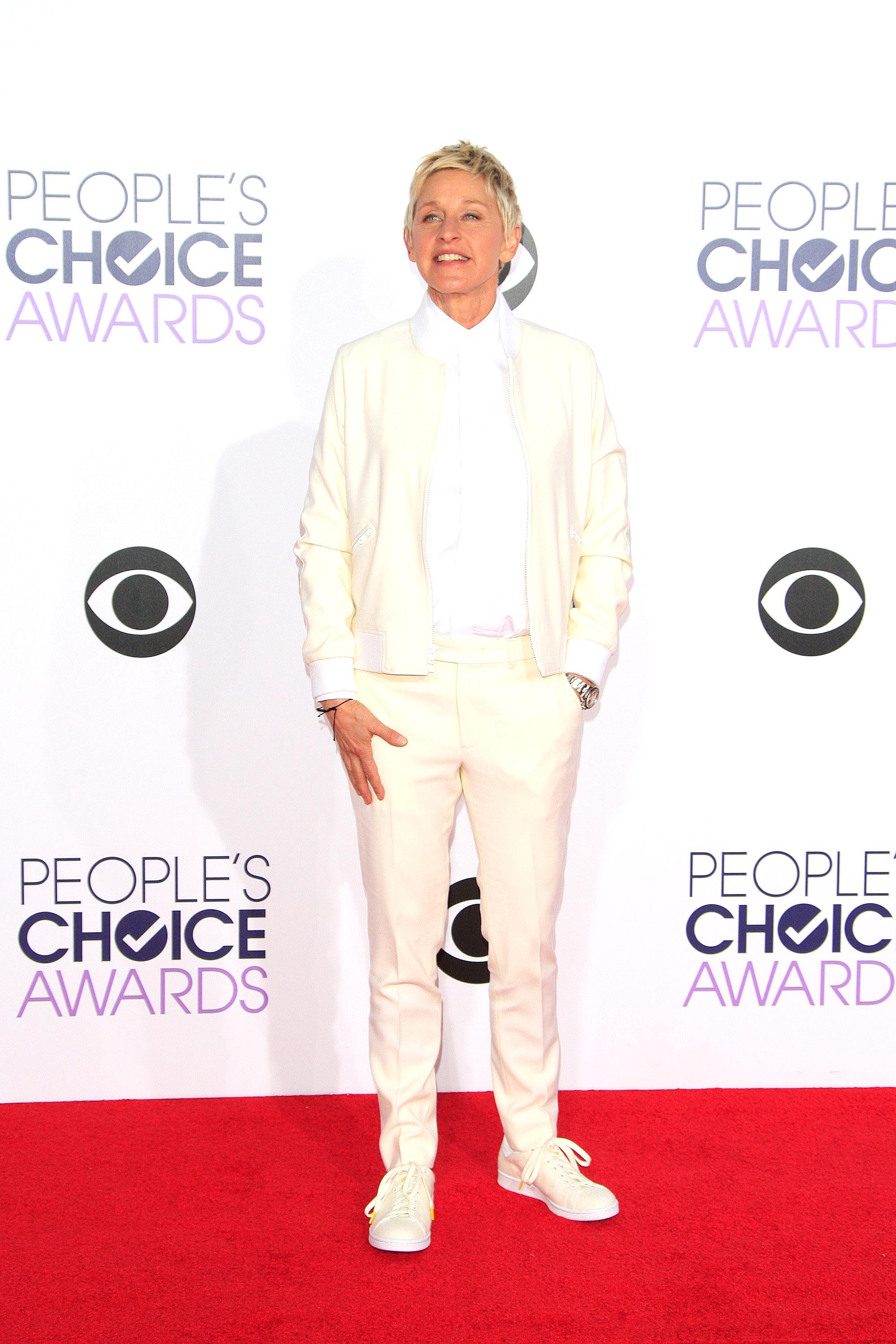 Ellen DeGeneres and Portia de Rossi arrive at the 41st Annual People&#8217;s Choice Awards at Nokia Theatre L.A. Live in Los Angeles, CA