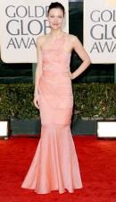 2010__01__maggie_gyllenhaal_golden_globes_95833701_10 130&#215;225.jpg