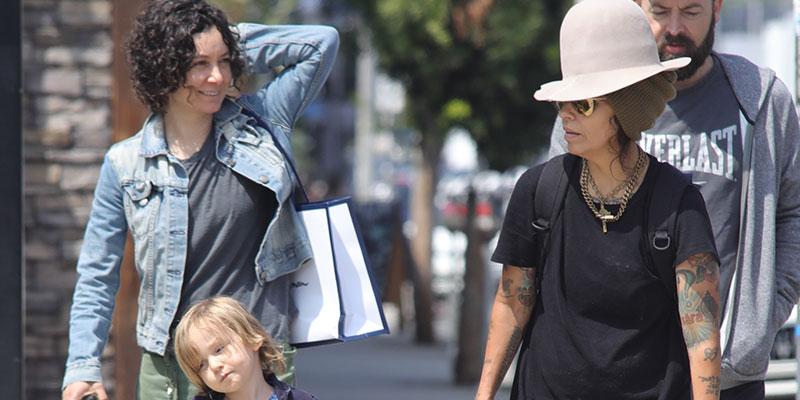 linda perry and sara gilbert