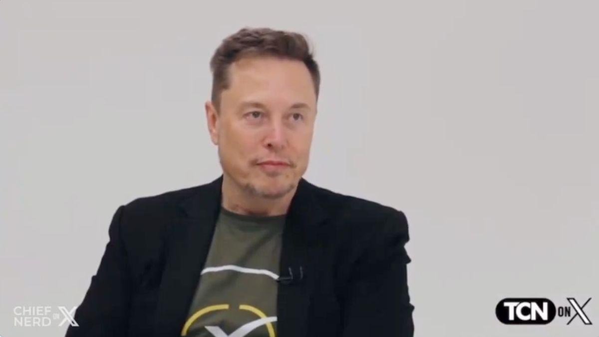 Photo of In 2024, Elon Musk said it was 'insane' that no one on the Epstein list was being prosecuted.