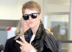 2011__03__Justin_Bieber_March7newsneb1 300×219.jpg