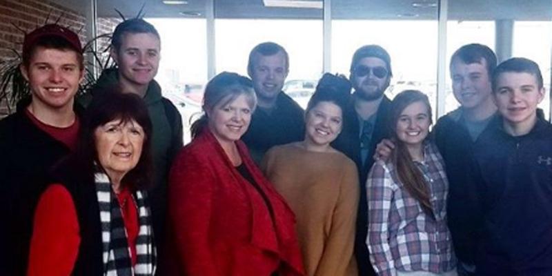 Duggar family member engaged getting married hero