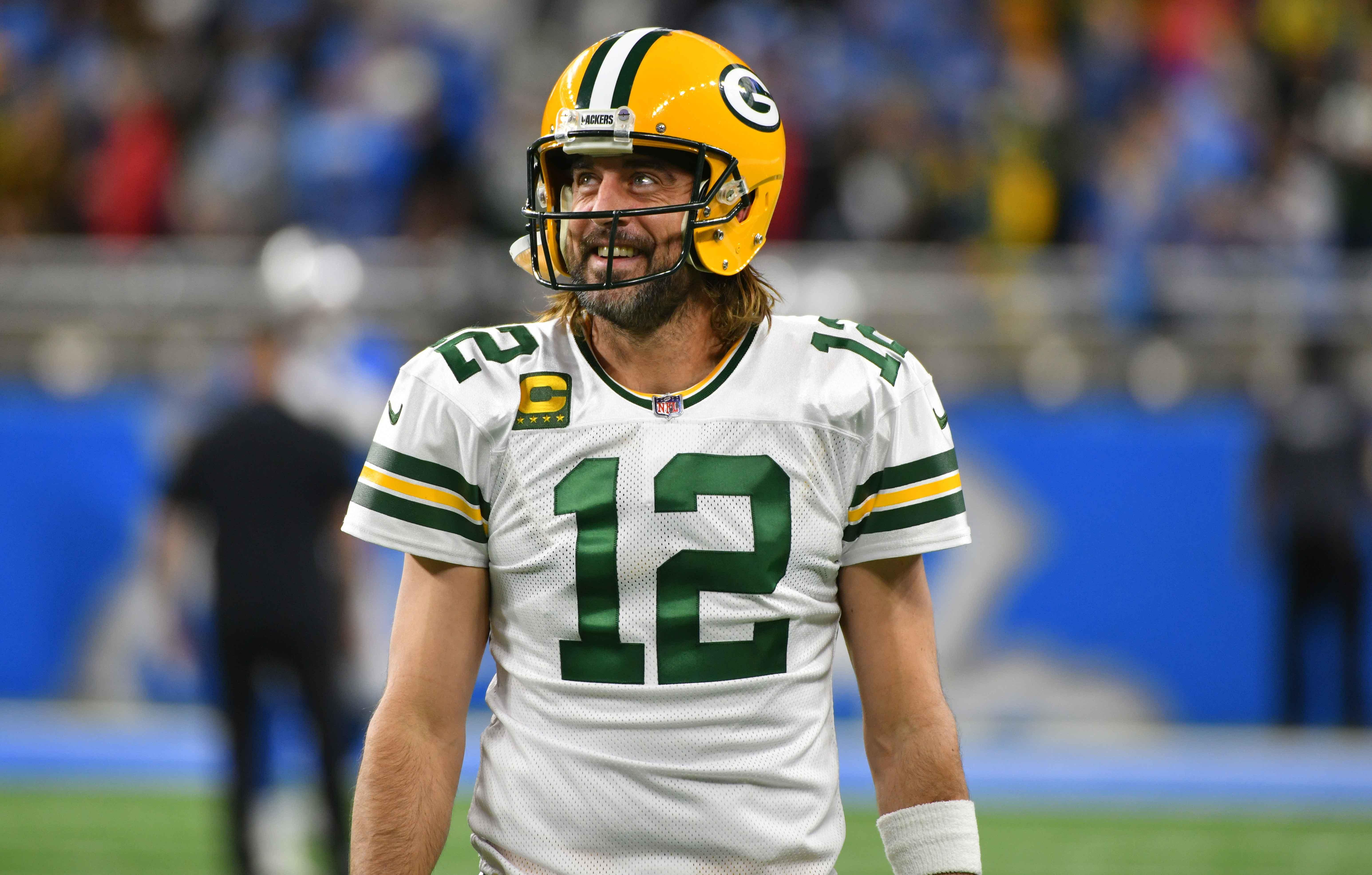 aaron rodgers parties multiple women isolated darkness retreat