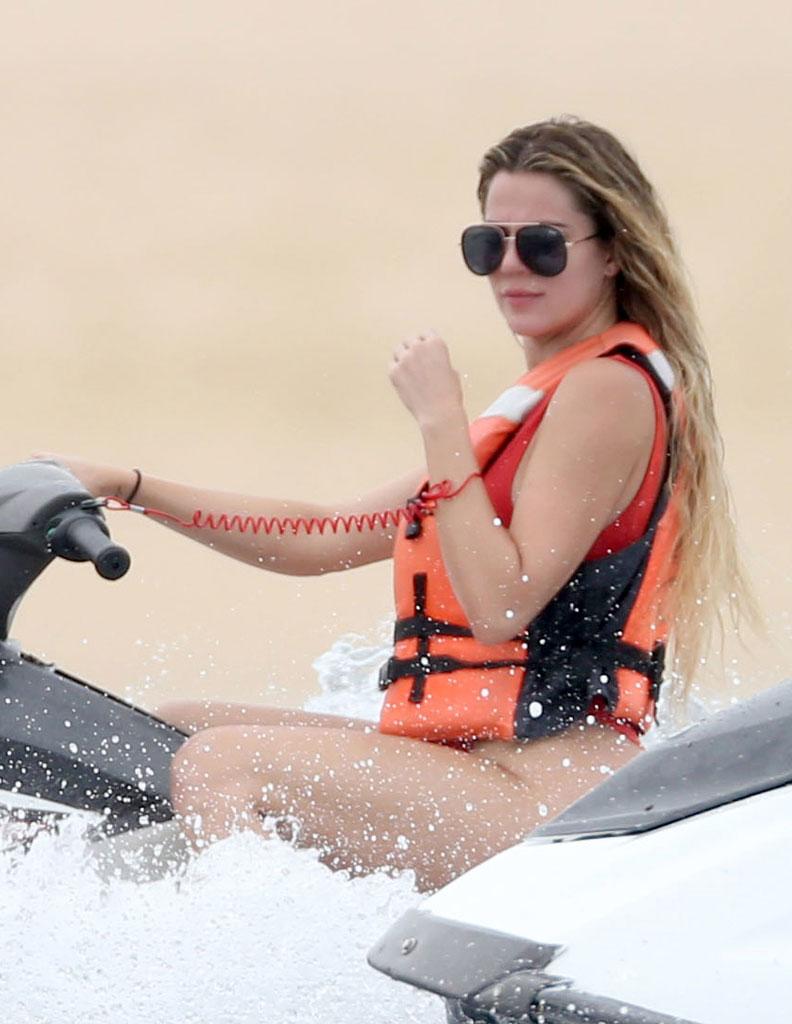 Exclusive&#8230; Khloe Kardashian &amp; Tristan Thompson Jet Ski In Cabo ***NO USE W/O PRIOR AGREEMENT &#8211; CALL FOR PRICING***