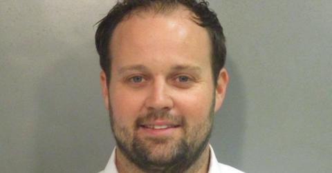 josh duggar siblings contact arrest