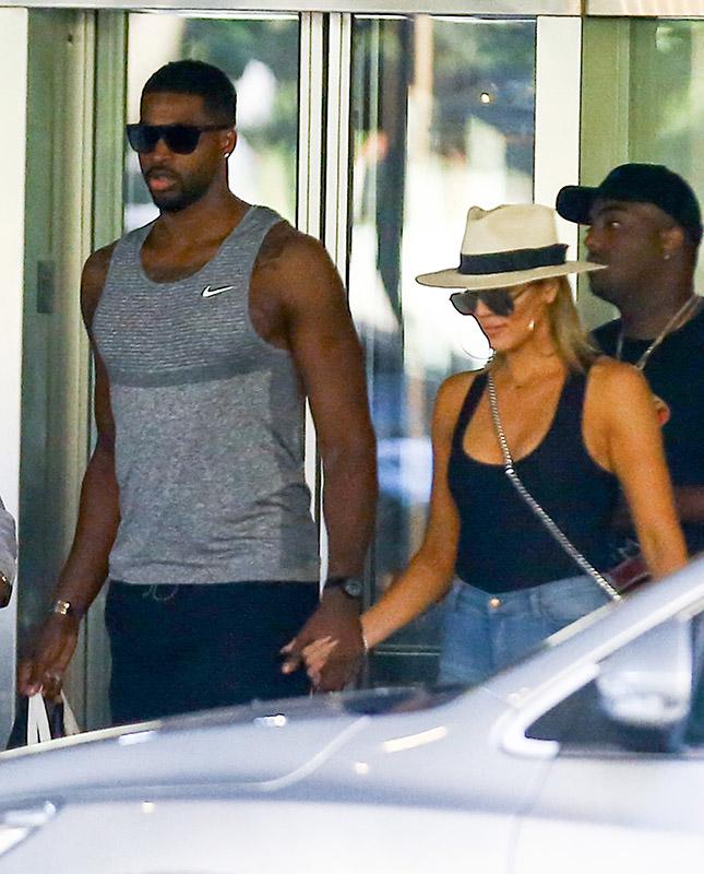 Khloe Kardashian And Tristan Thompson Meet Kim Kardashian For Lunch In Miami