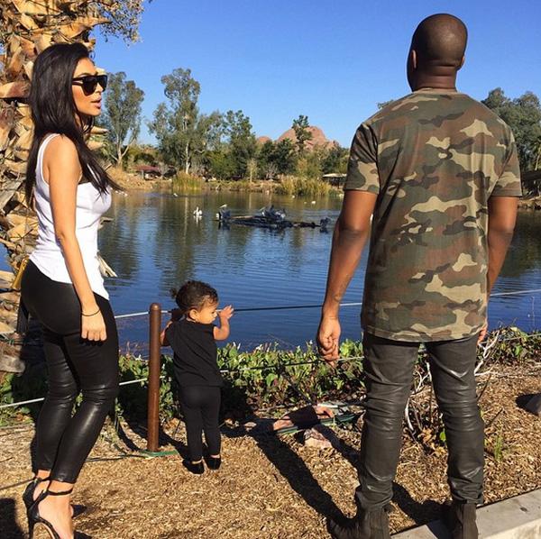 Kim kardashian north west zoo