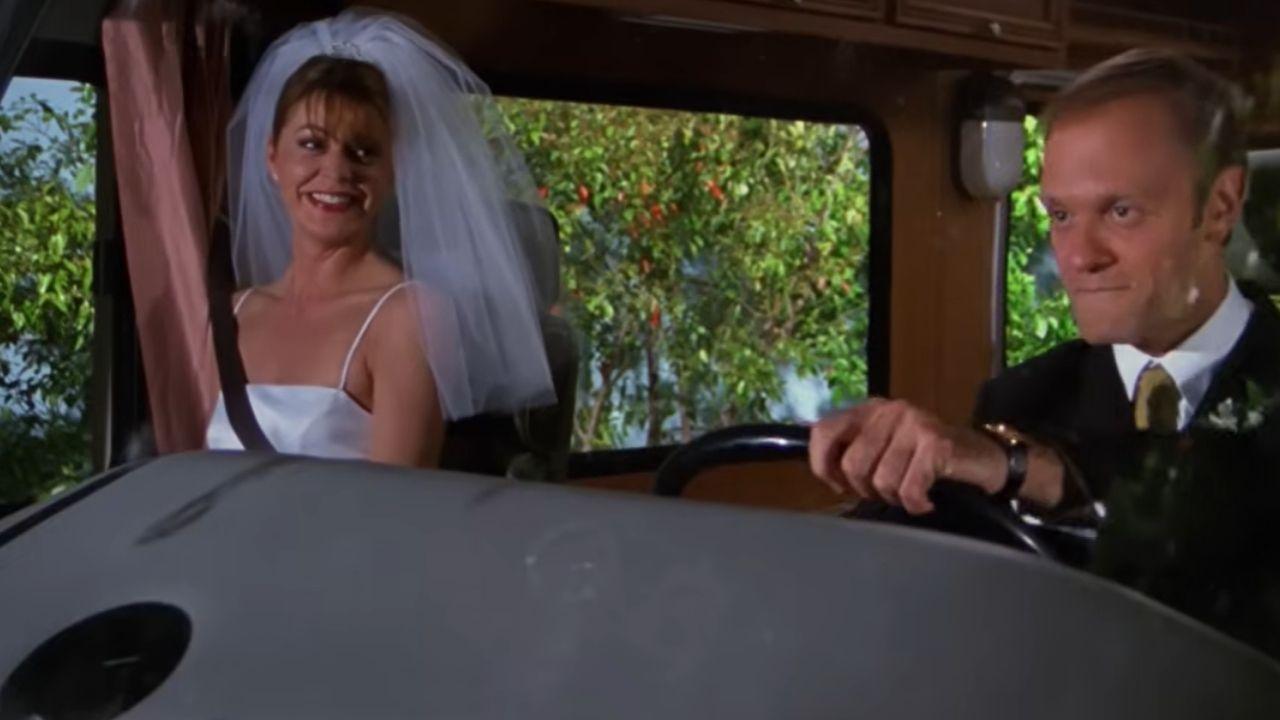 Image of David Hyde Pierce discussed how Niles and Daphne’s relationship could have developed differently.