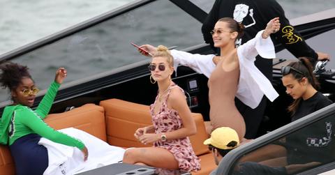 Bella hadid hailey baldwin boat