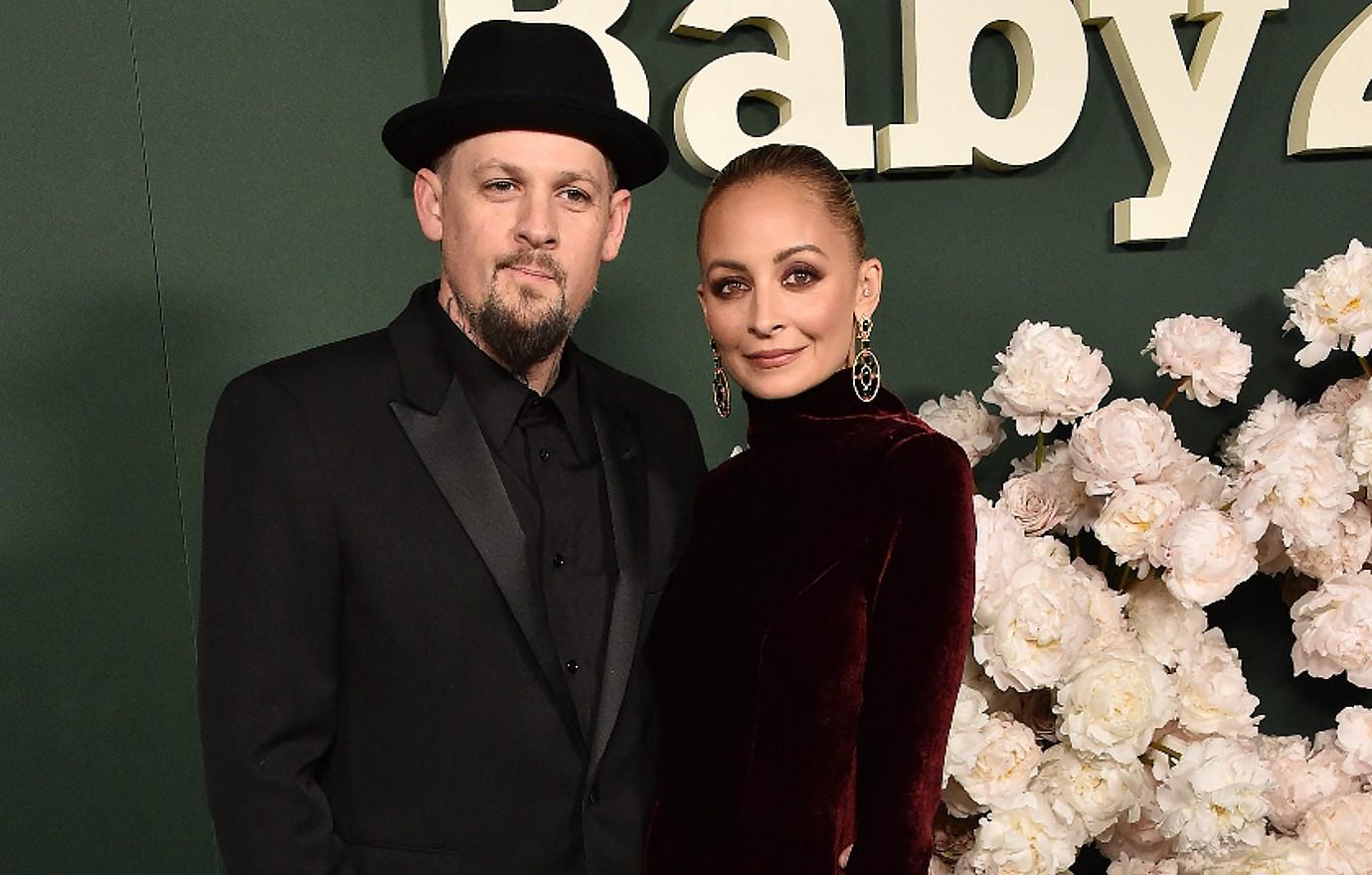 nicole richie bonds teenage daughter harlow over drama friends