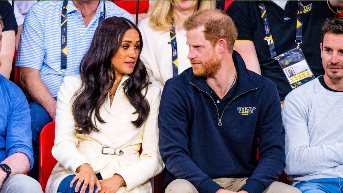 image of prince harry and Meghan markle