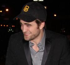 2009__12__wenn_rpattz 225×208.jpg