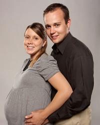 2010__11__Josh_Anna_Duggar_Nov11newsnea 200×300.jpg